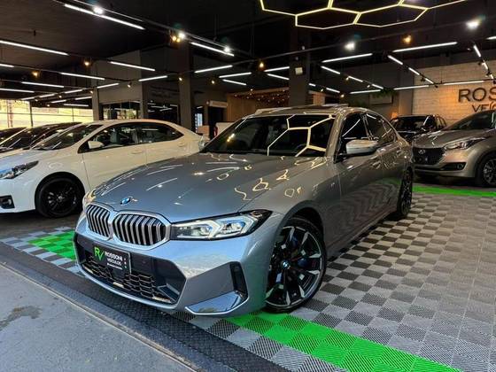 BMW 320i 2.0 16V TURBO FLEX M SPORT AUTOMÁTICO BMW 320i 2.0 16V TURBO FLEX M SPORT AUTOMÁTICO